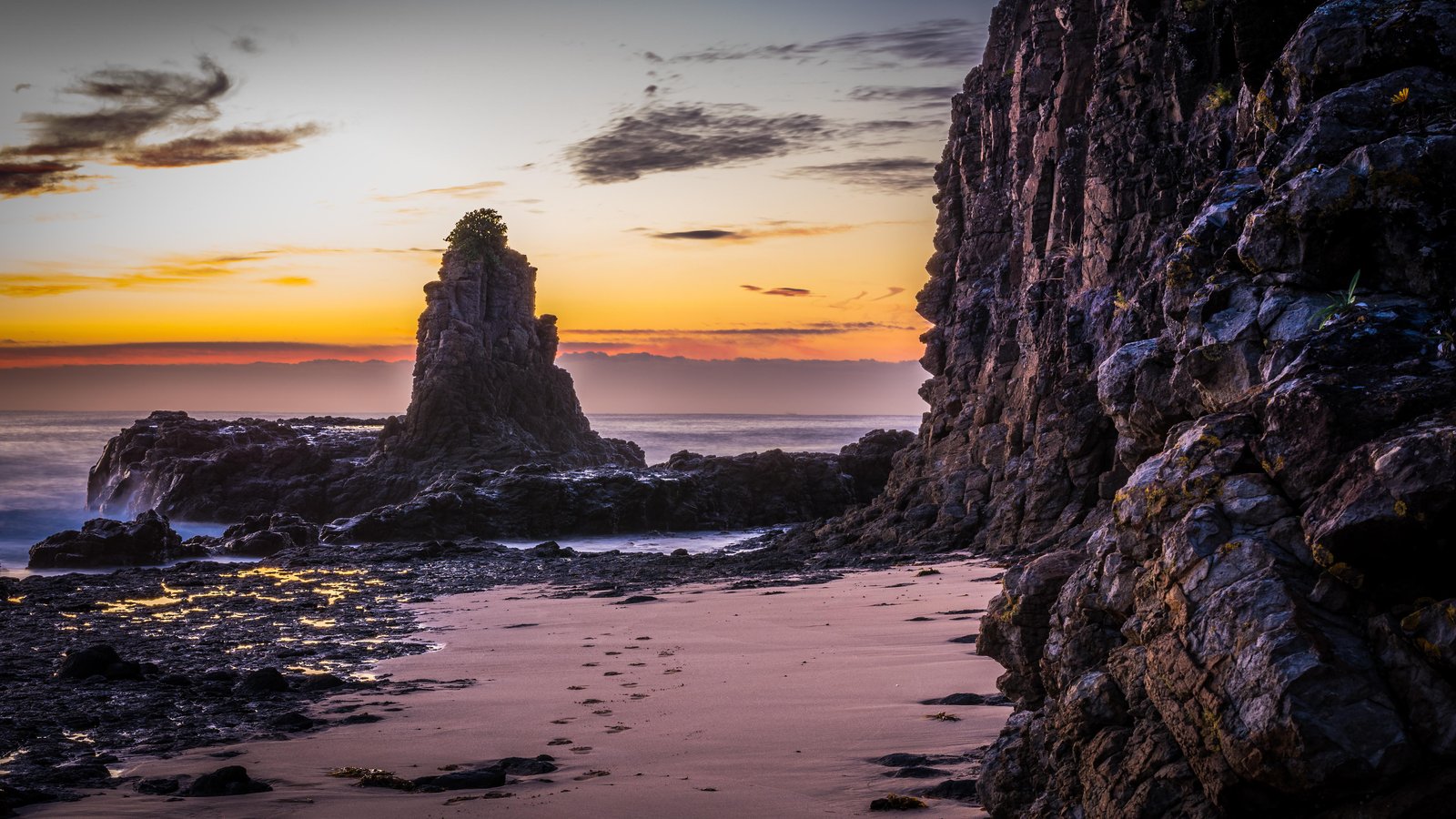 Cathedral Rocks' Morning