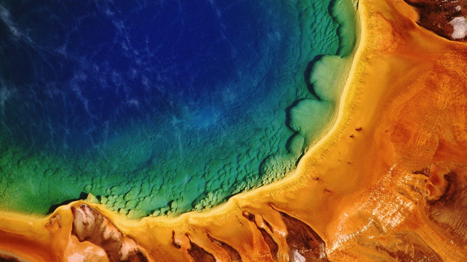 body of water photo nature Yellowstone National Park beauty in 2k