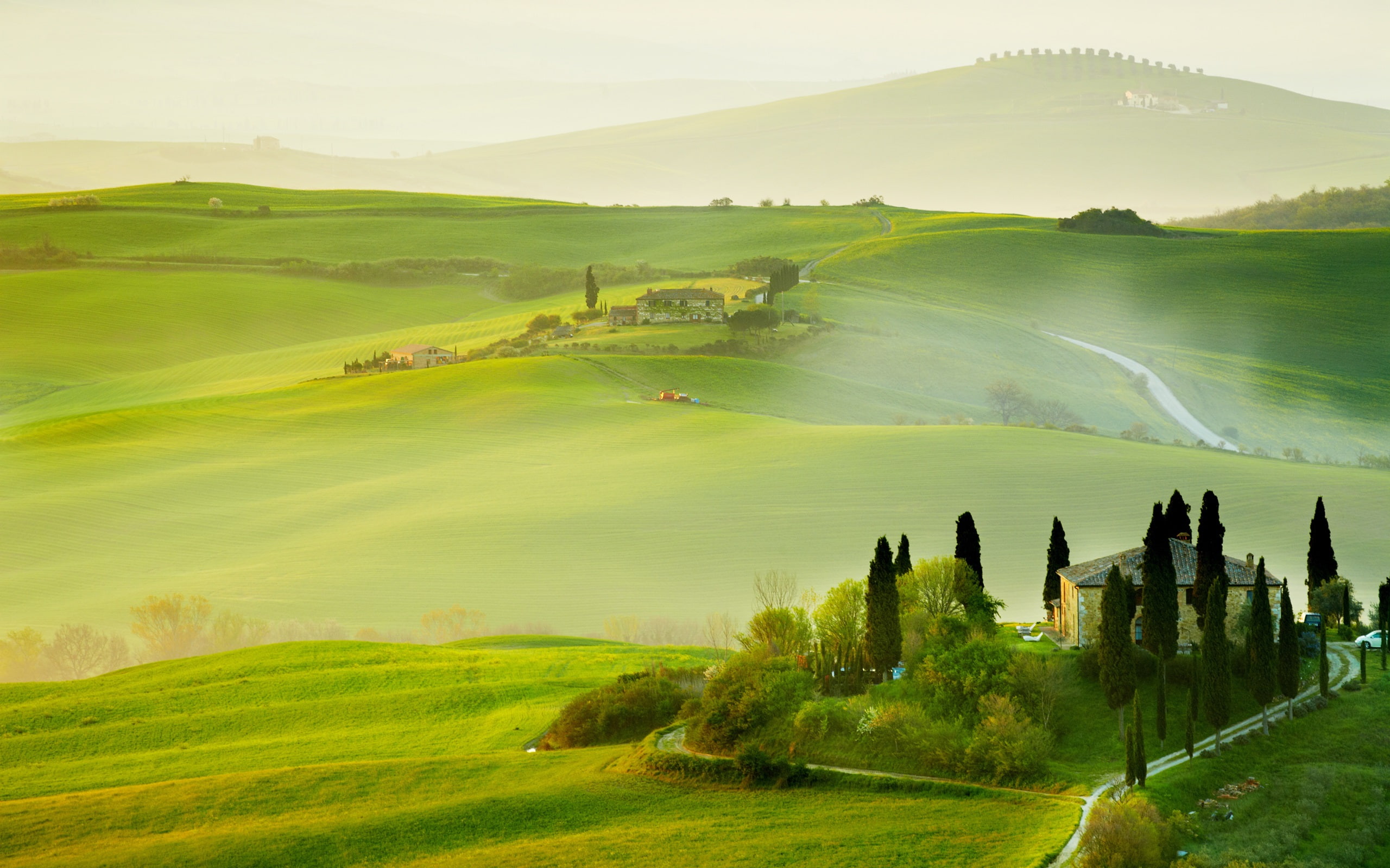Italy Tuscany nature summer countryside house green beautiful landscape 2k