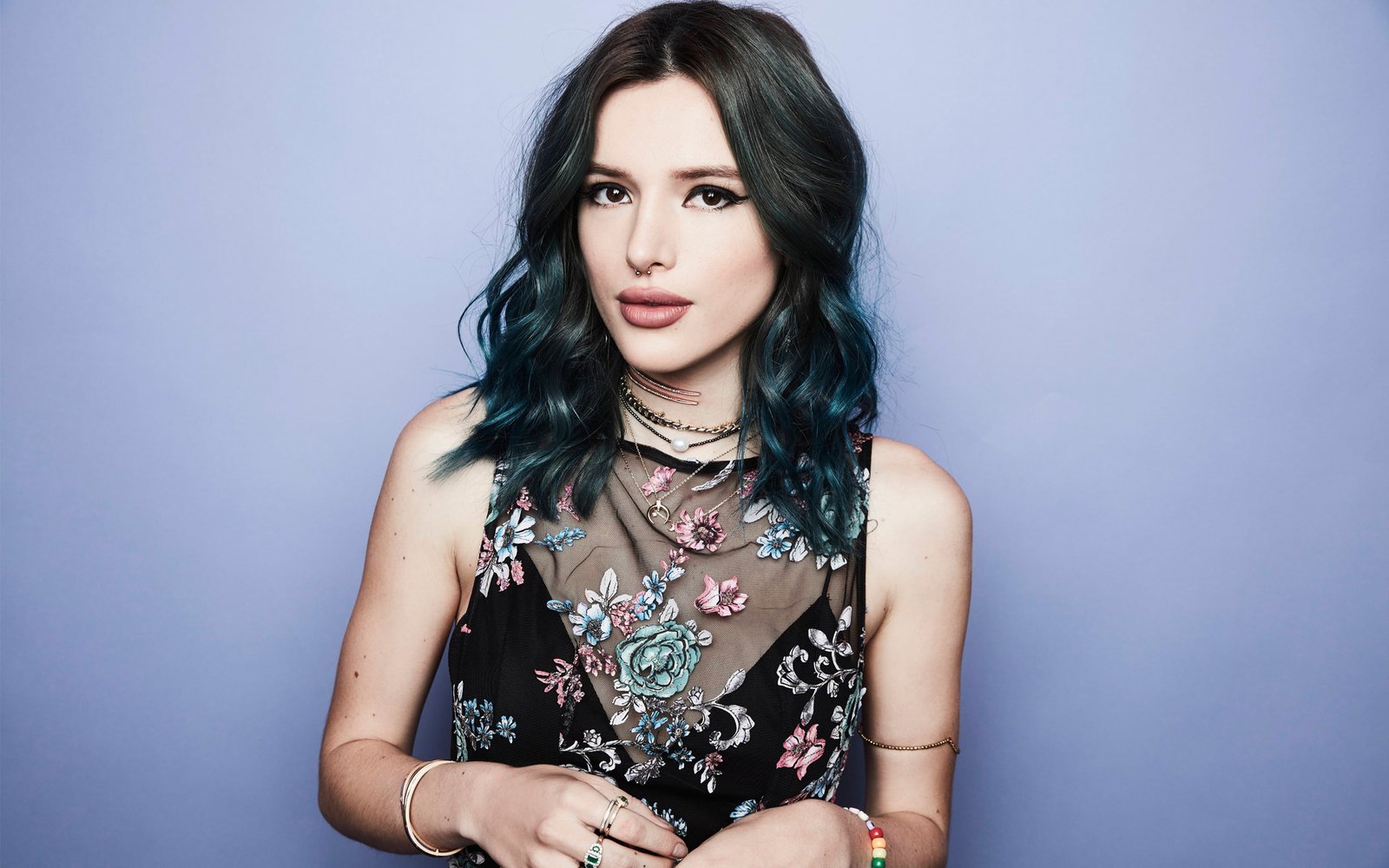 Bella Thorne one person studio shot front view looking at camera 2k