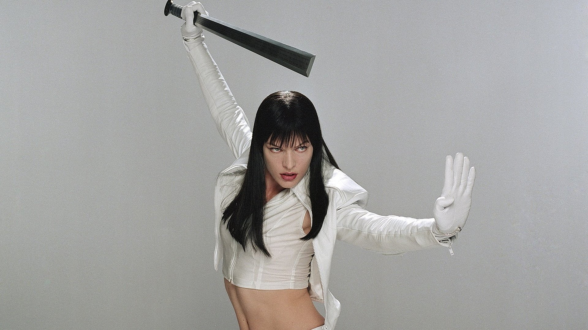 action fighting futuristic horror jovovich katana milla 2k