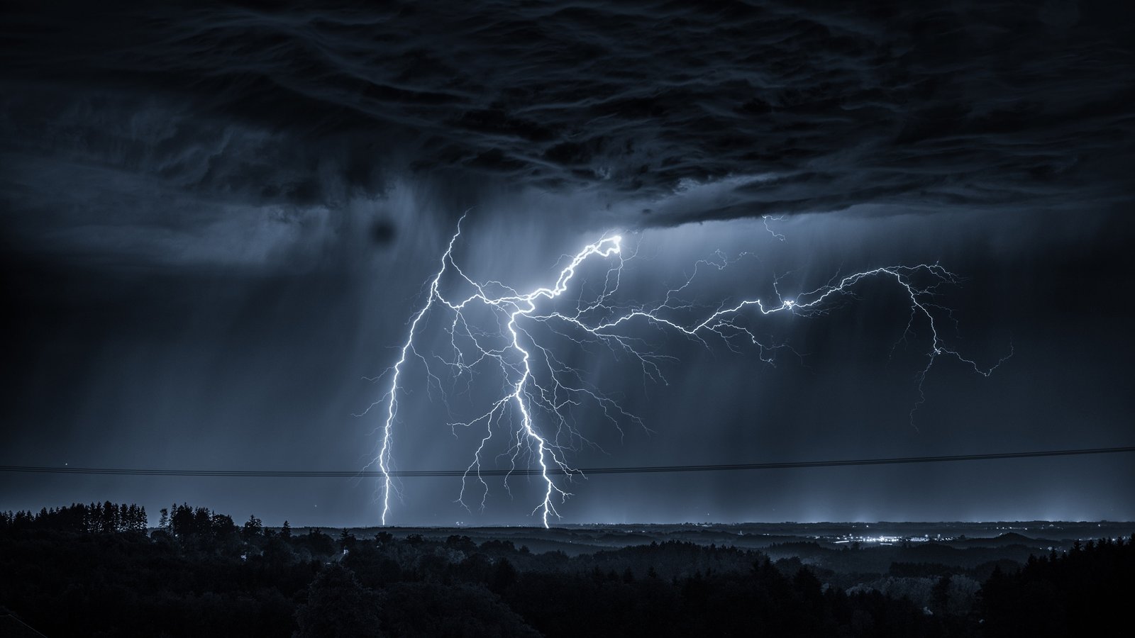 thunder lightning sky atmosphere thunderstorm darkness 2k 4k