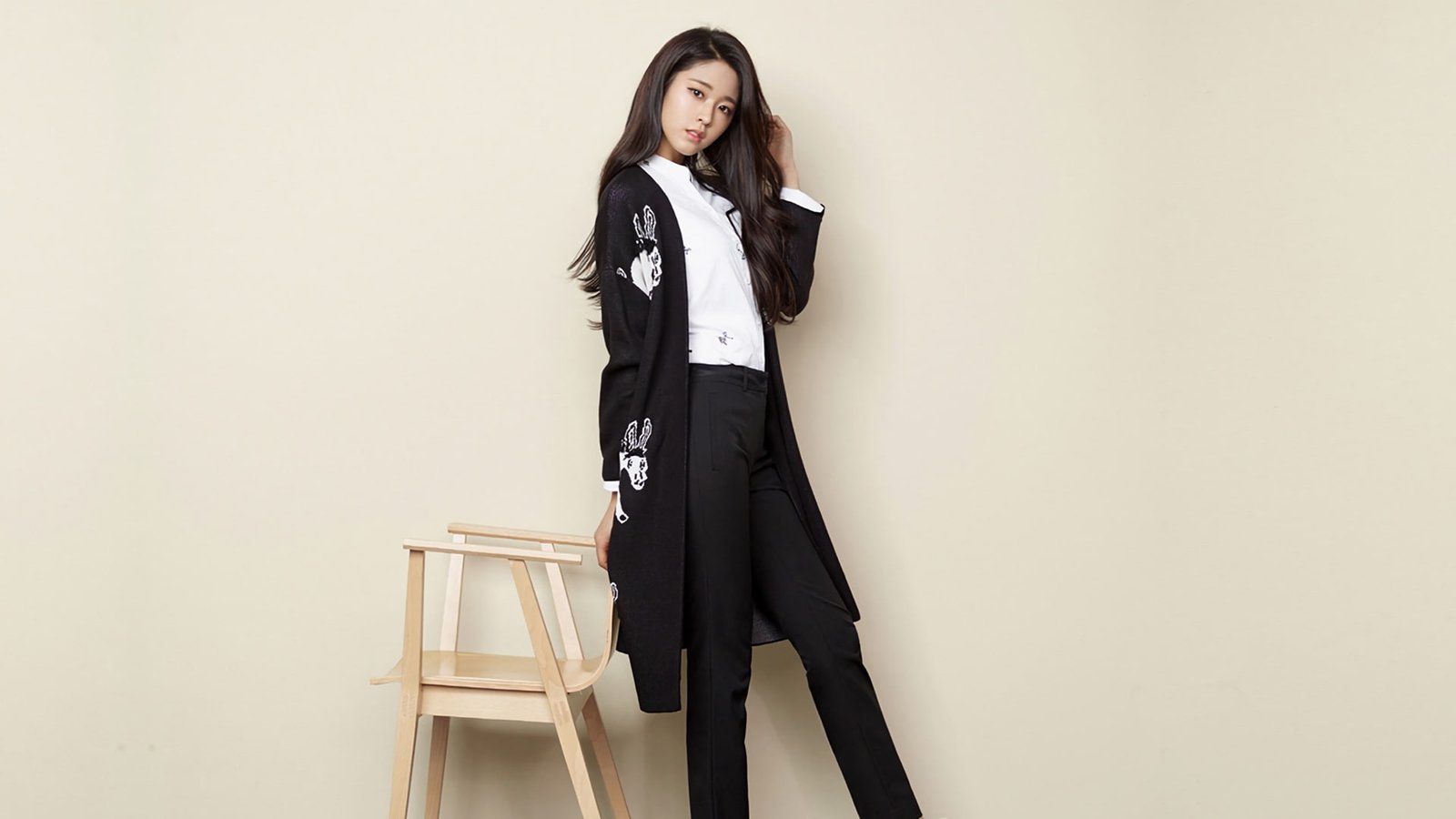black outfits Korean women Seolhyun Asian model 2k