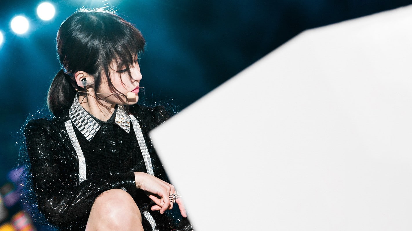 K pop Asian Korean black clothing women