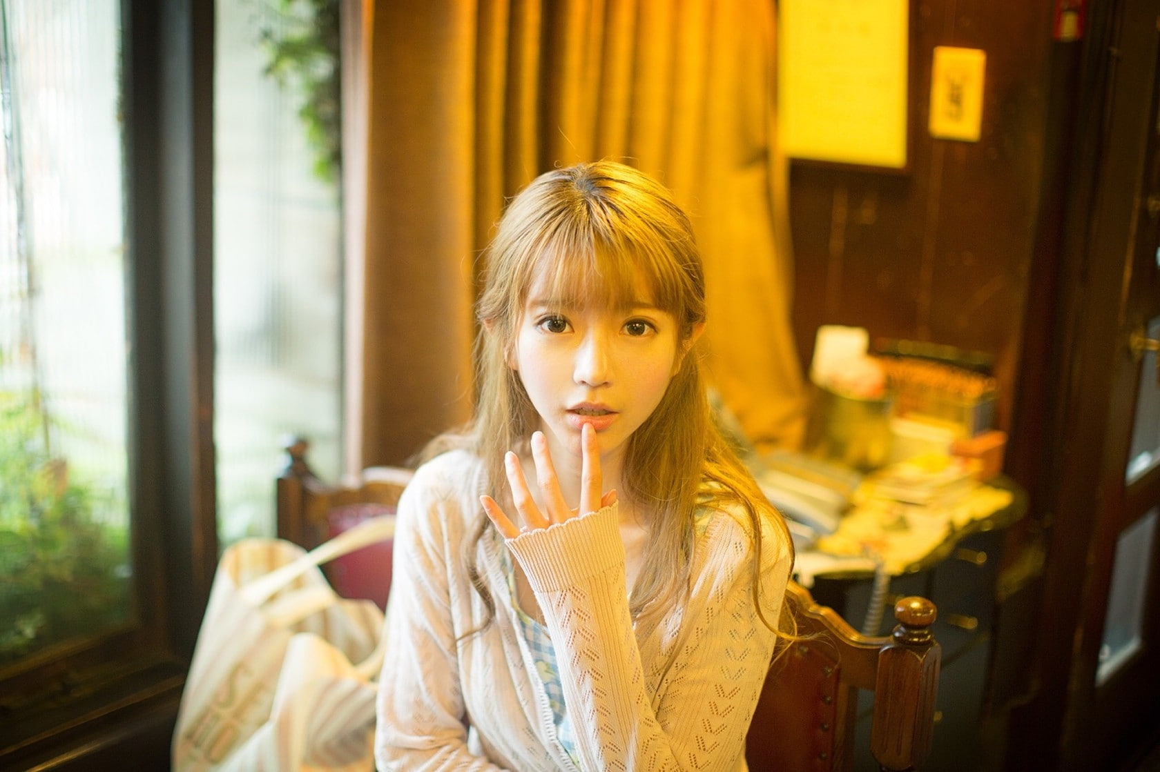 model Yurisa Chan Korean women 2k