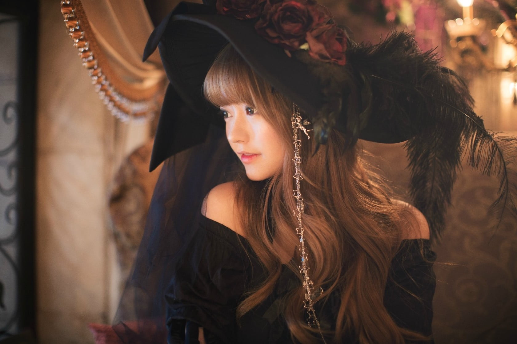 women s black off shoulder top Yurisa Chan Korean model Gothic 2k