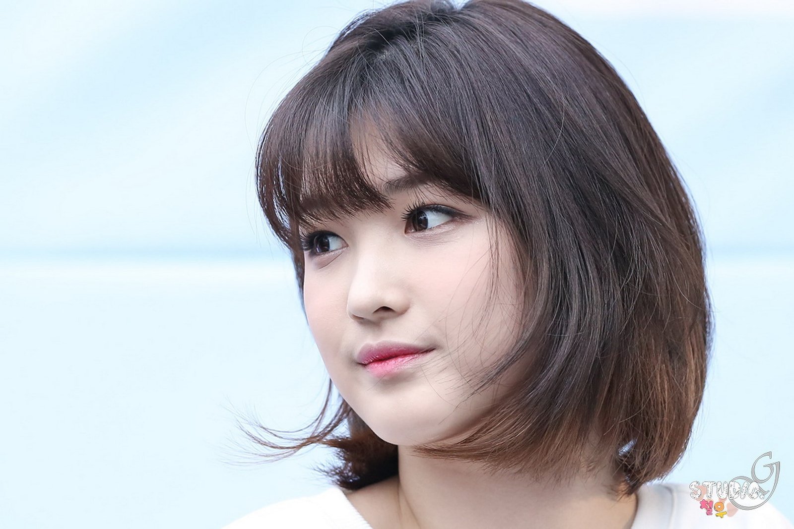 korean girl group headshot portrait women beauty beautiful woman 2k