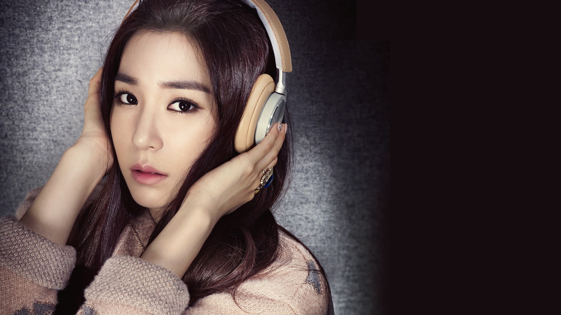 SNSD Girls Generation Korean Tiffany Hwang Asian women model 2k