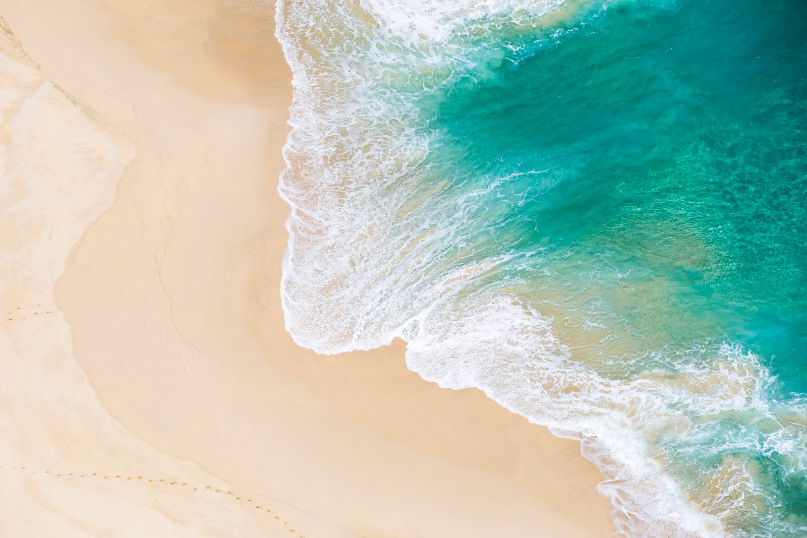 aerial shot of seawaves bird s eye view seashore drone 2k 4k 5k