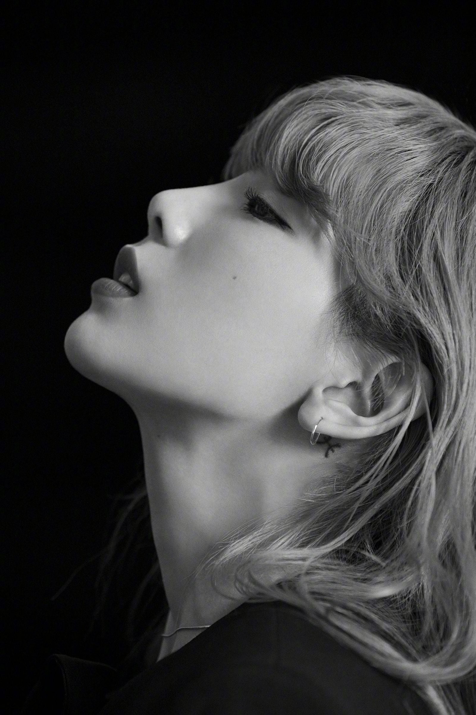 Girls Generation SNSD Taeyeon Kim Tae Yeon K pop Korean women 2k