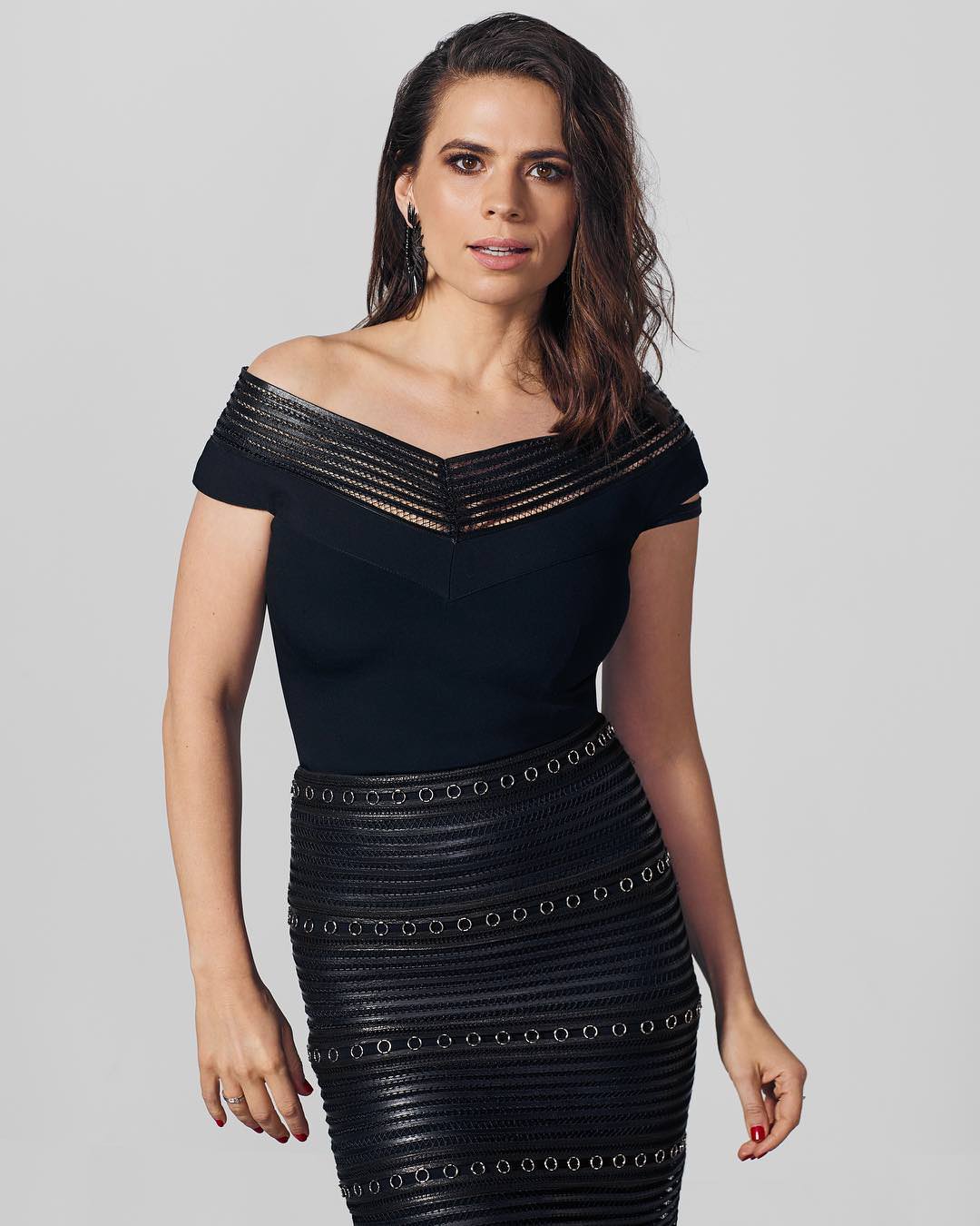 She s absolutely stunning hayley atwell actress hollywood celebrity
