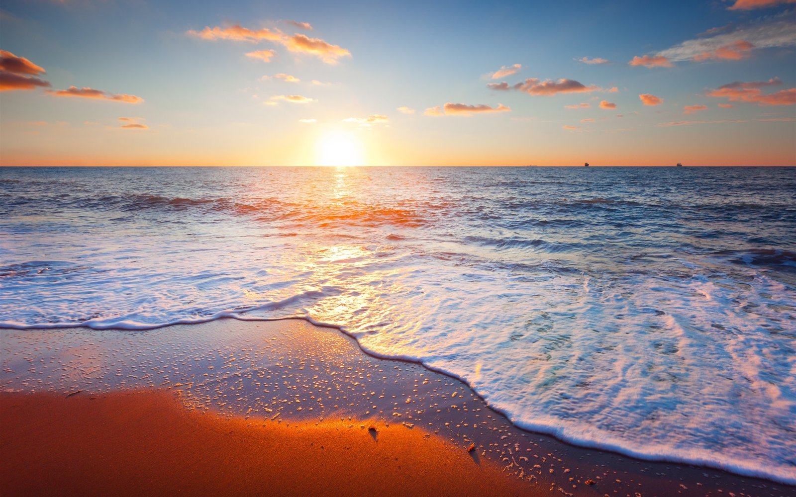 Beautiful sunset scenery sea sky clouds sand beach seashore and dunes 2k