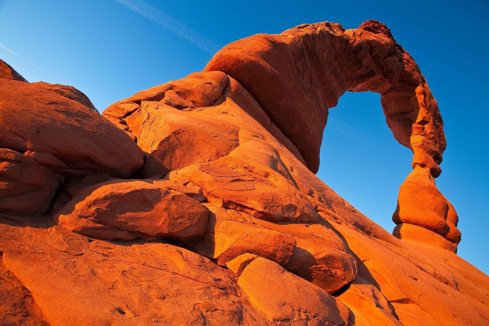 arches national park clouds delicate arch erosion formation 2k