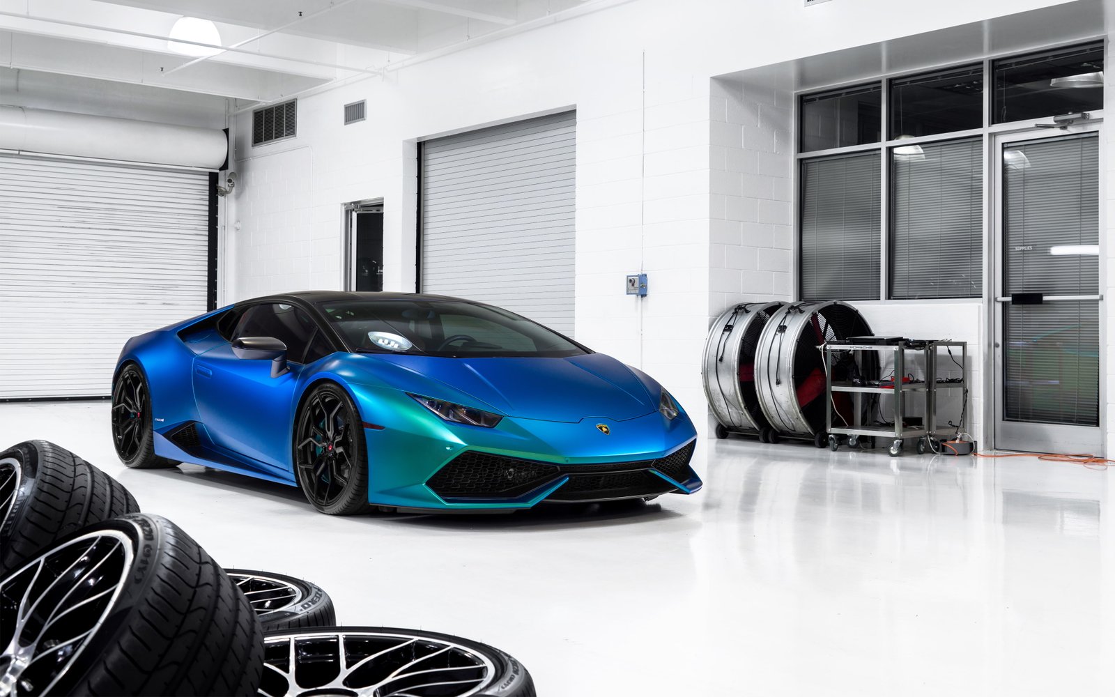 Lamborghini Huracan 2k 4k
