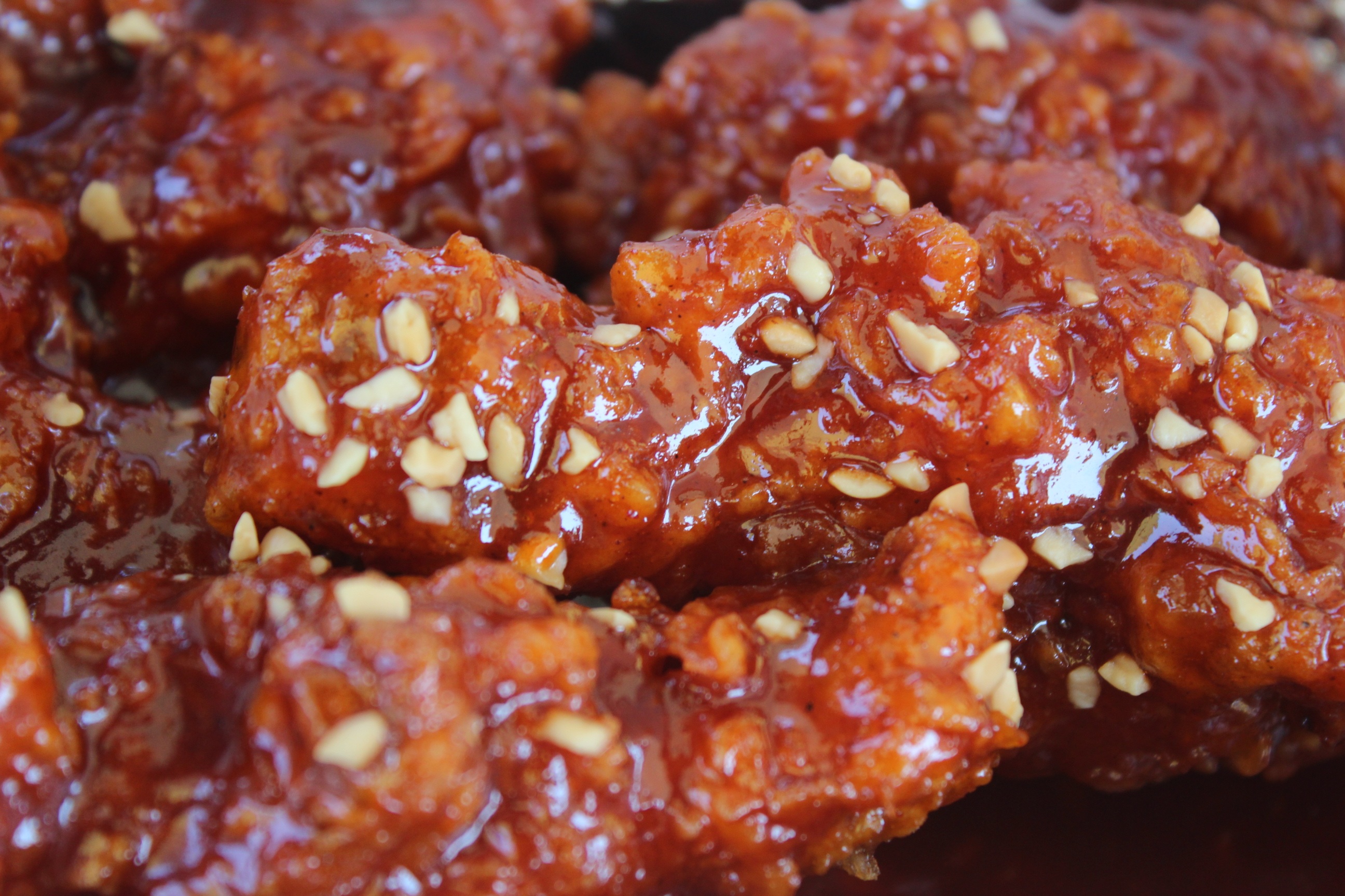 fried dish spicy chicken che mack korean food and drink 2k