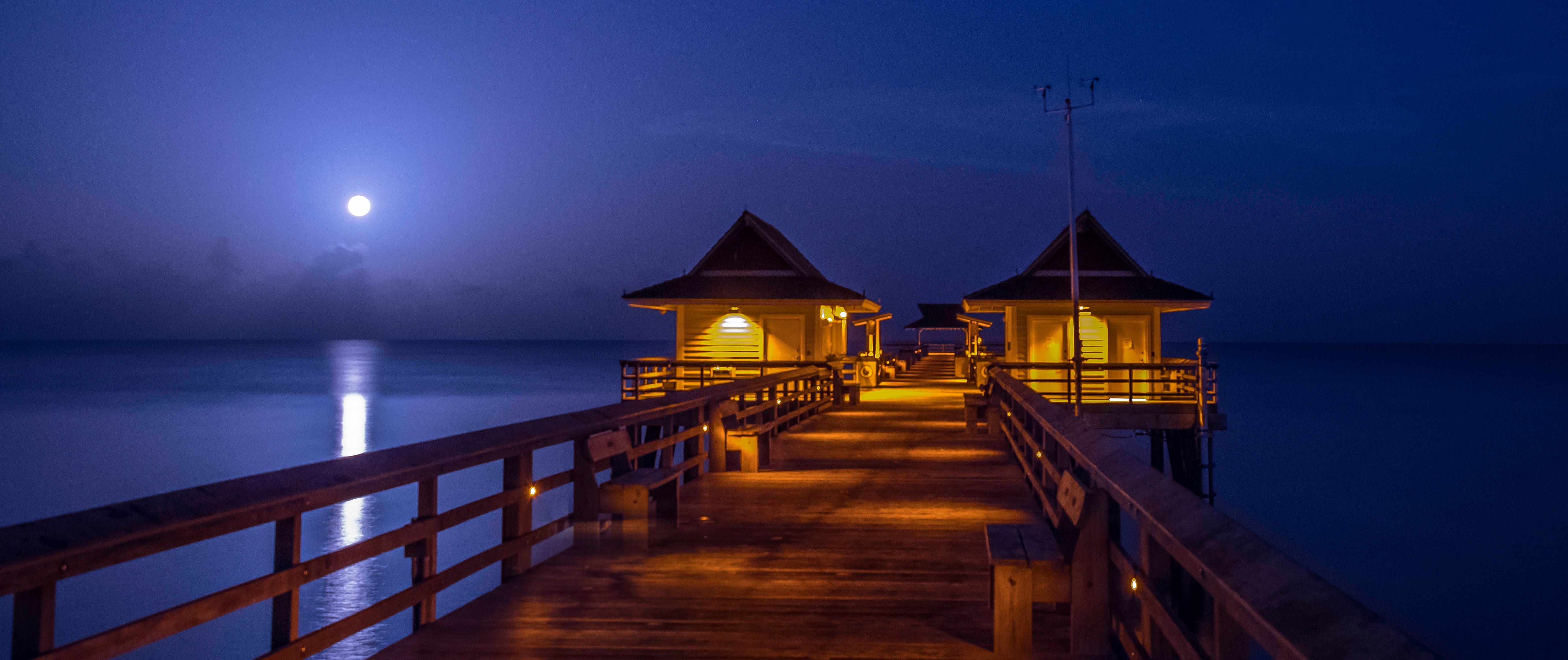 gazebo during night time naples Pier ocean gulf water 2k 4k 5k