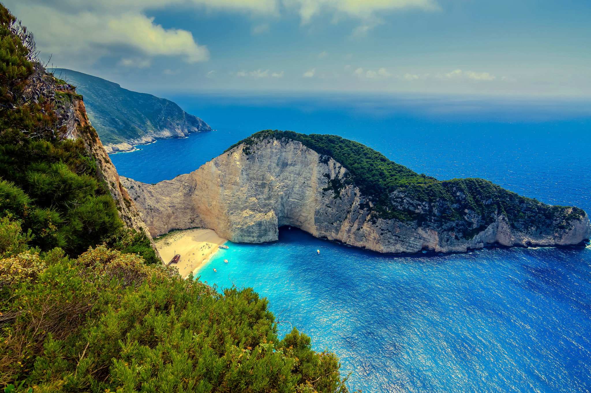 navagio beach Greece landscape sea Zakynthos 2k