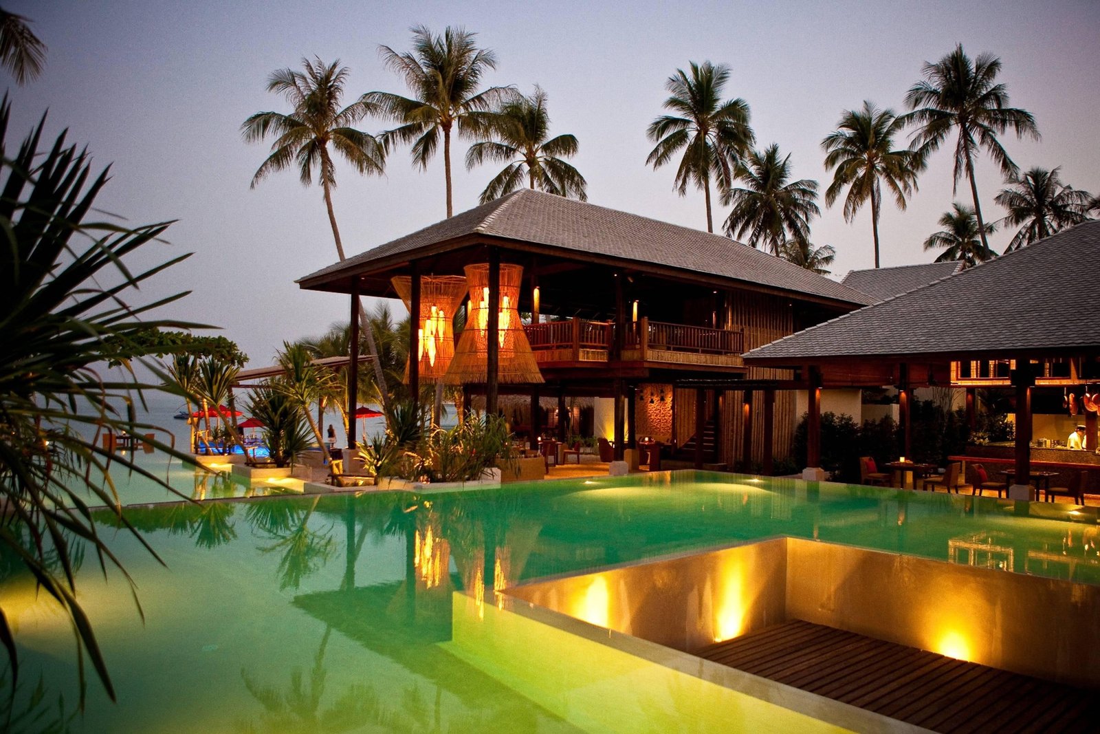 Spa Beach Hotel infinity pool exotic tropical islands resort 2k