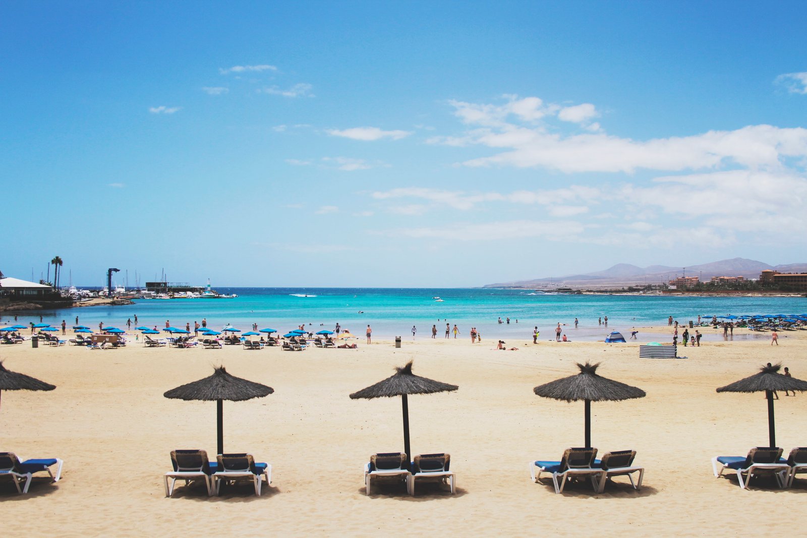 spain antigua caleta de fuste beach canary islands mar 2k 4k 5k