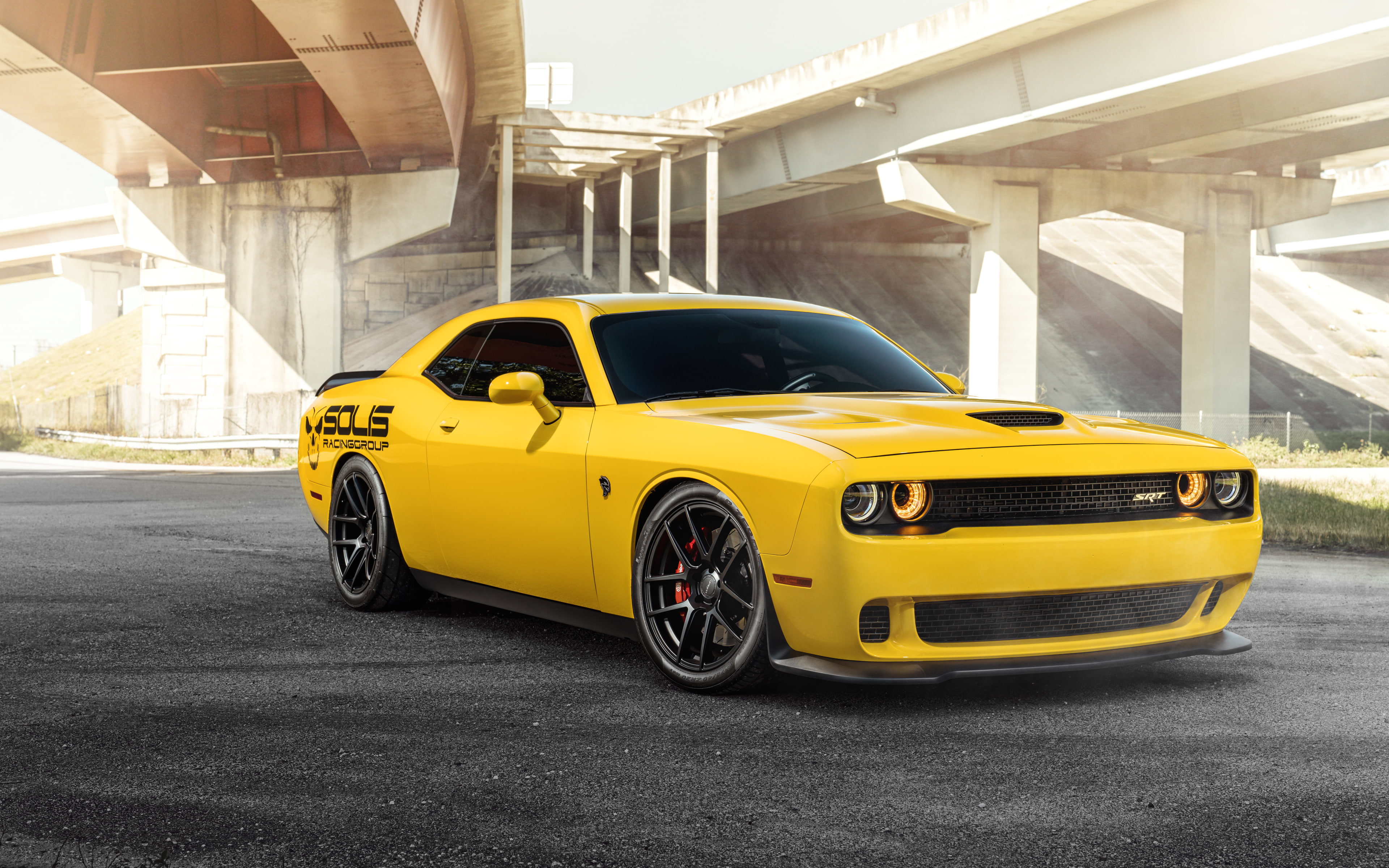 Dodge SRT Hellcat Yellow 2k 4k
