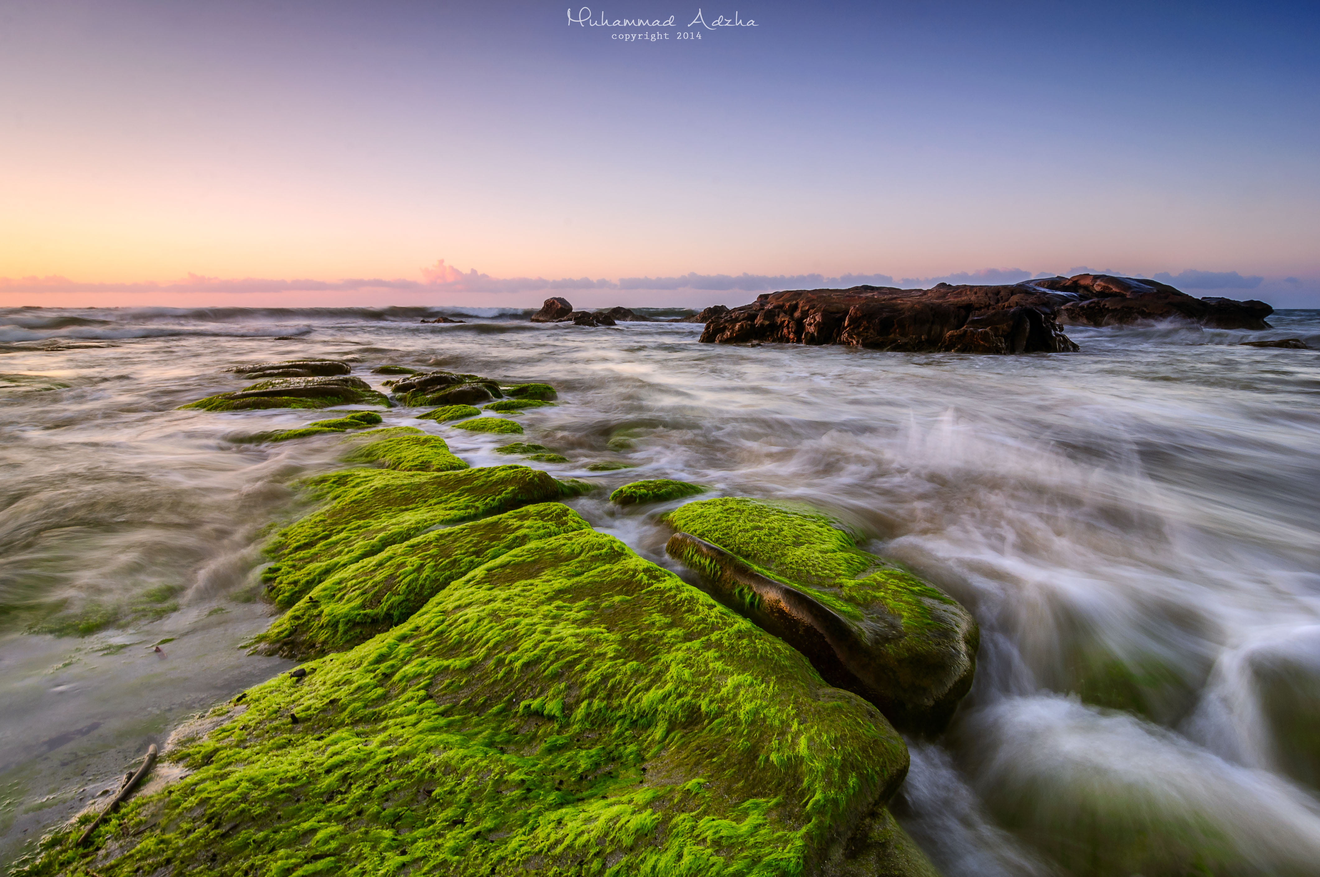 body of water flowing under the blue sky RGB color sunset 2k 4k