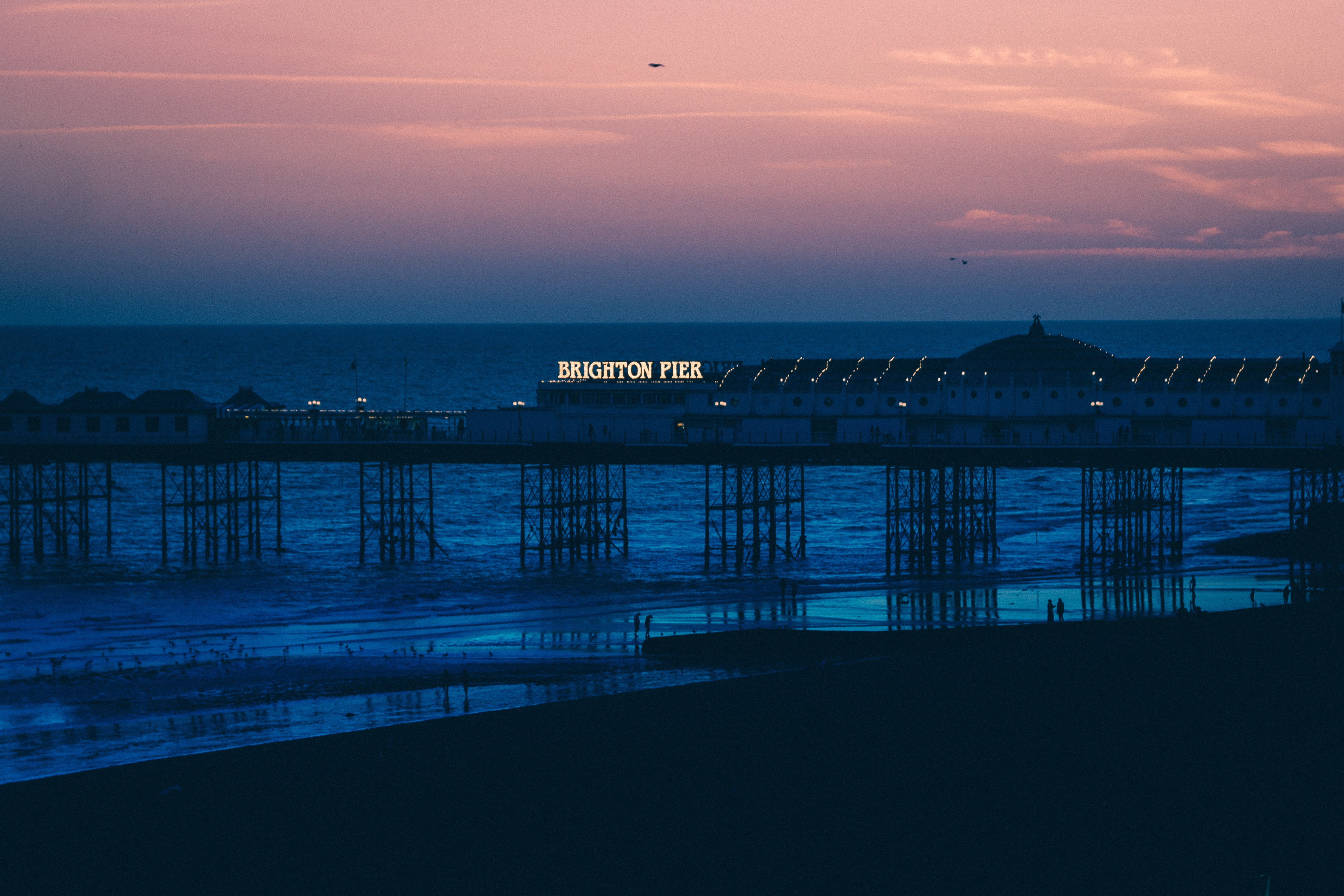 Brighton Pier beach sunset sea dusk water night nature 2k 4k 5k