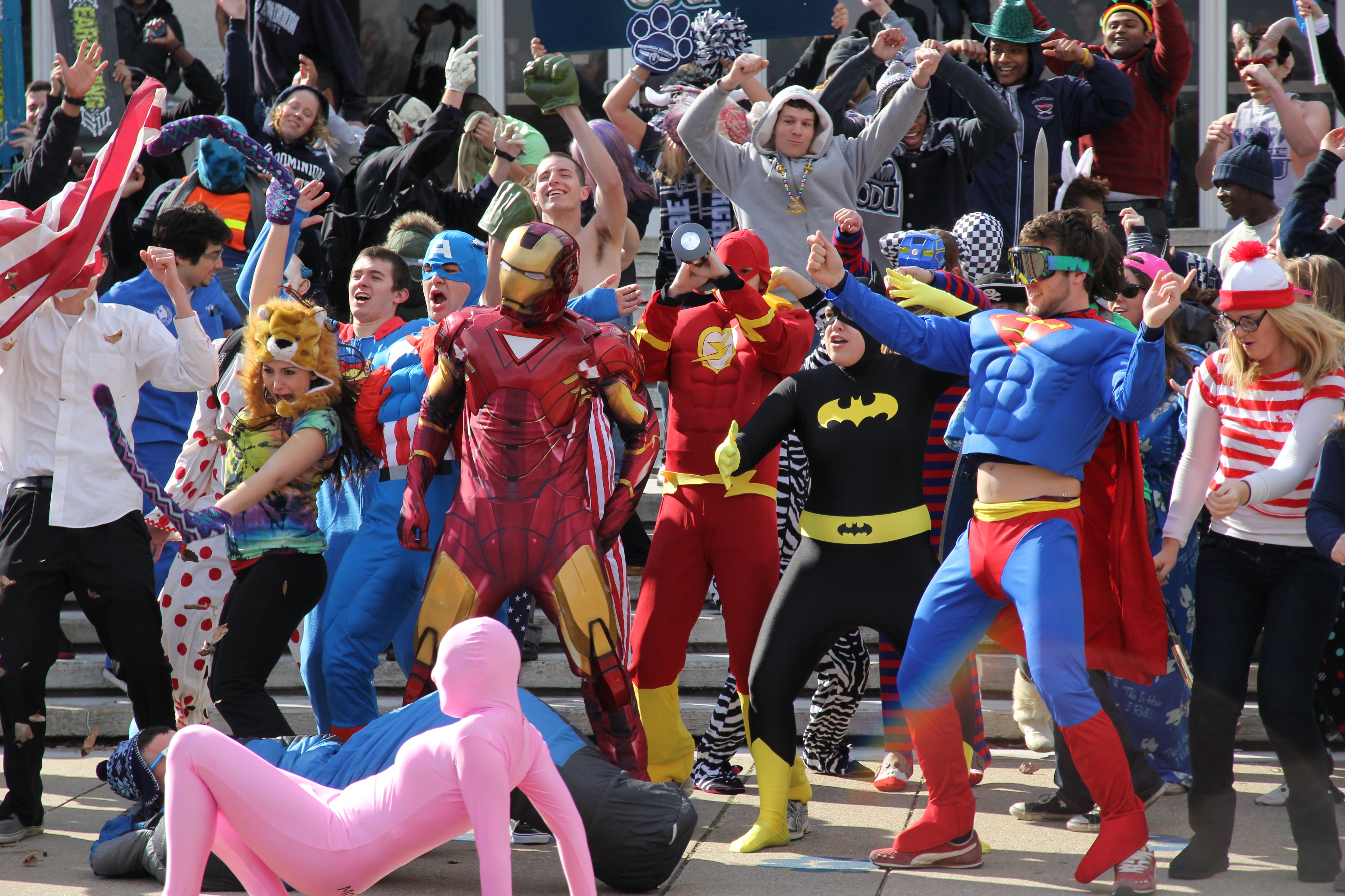 Superhero costumes harlem shake dance meme people crowd 2k 4k 5k