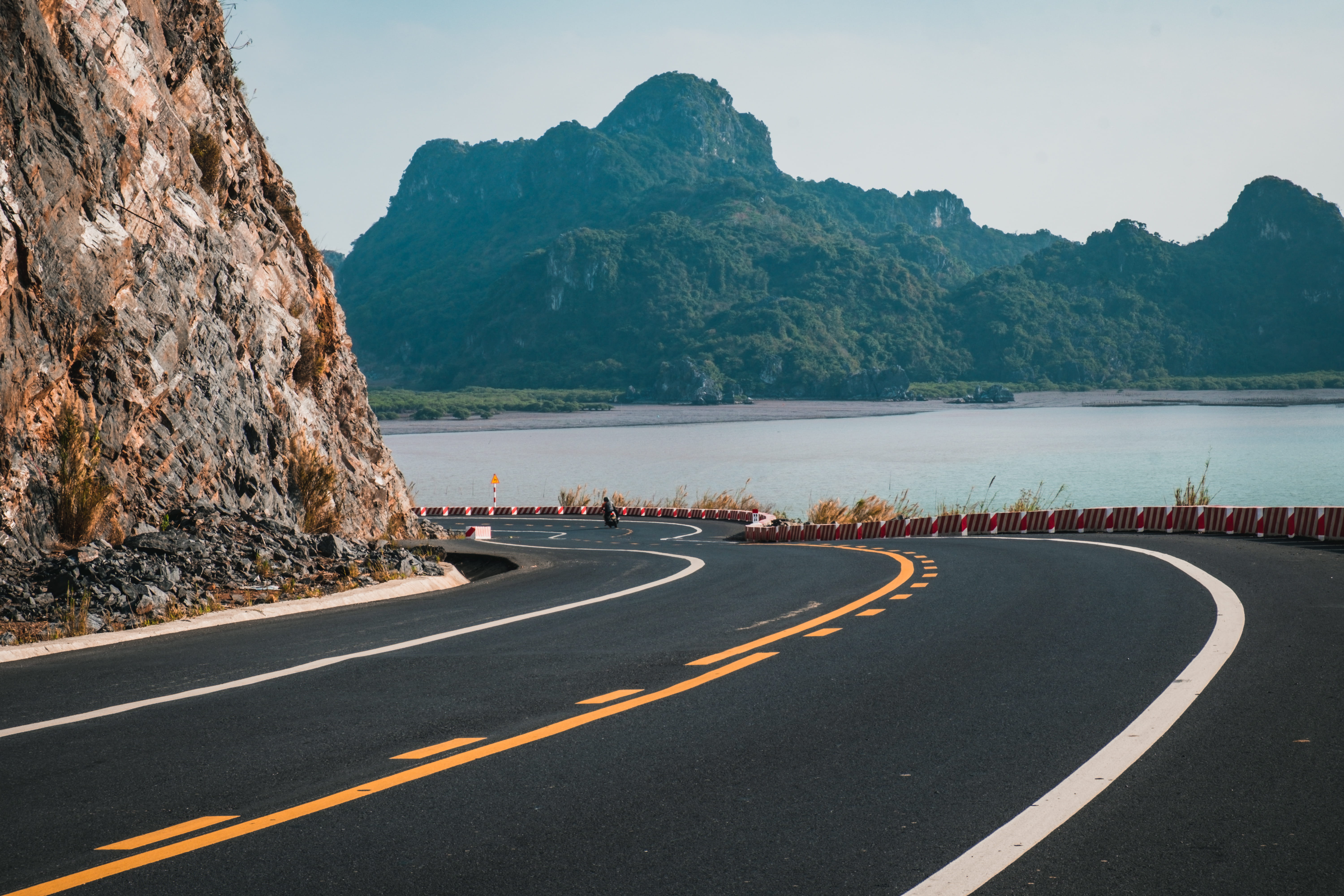 gray white and yellow concrete road asphalt tarmac way highway 2k 4k 5k