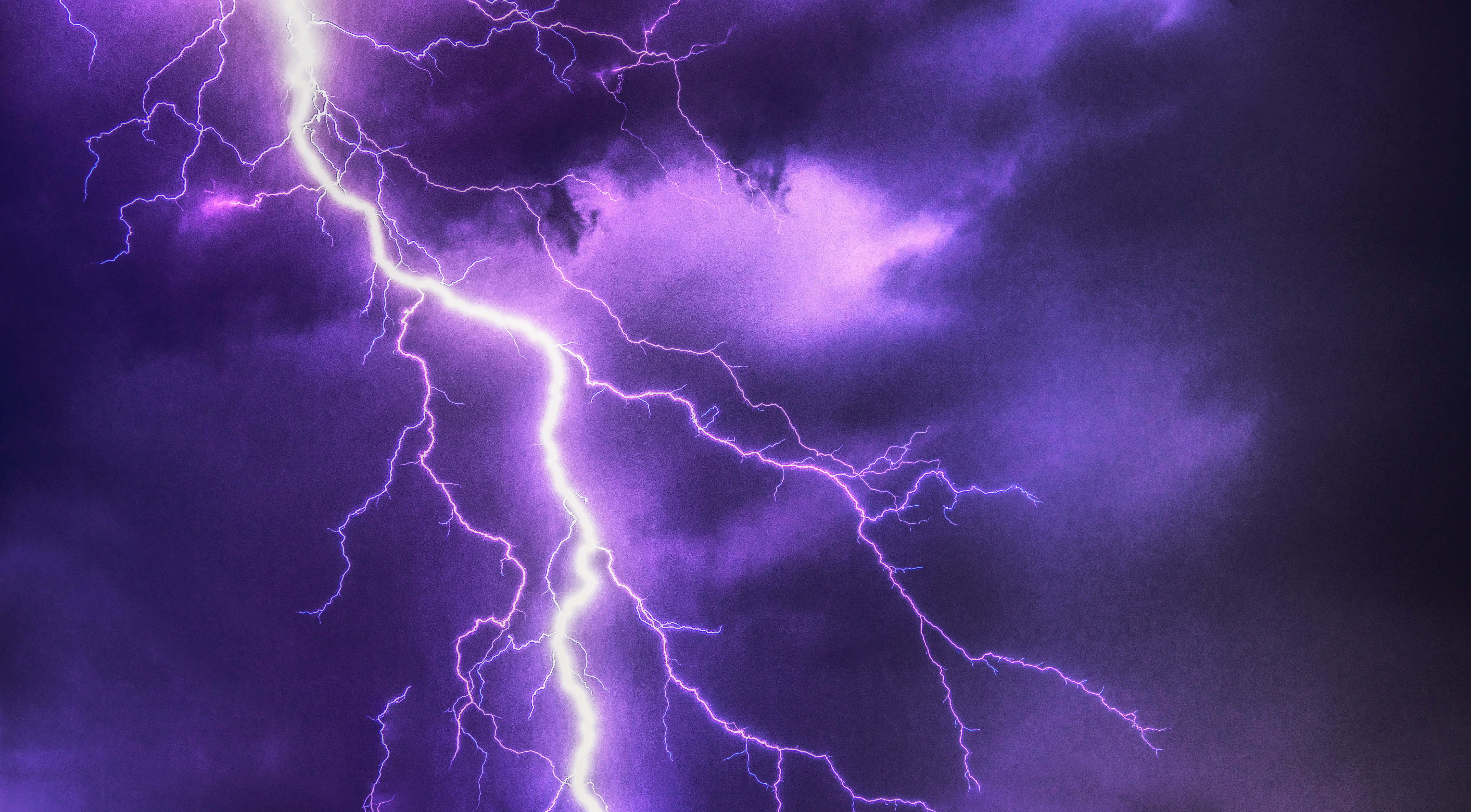 purple lighting digital wallpaper flash thunderstorm super cell 2k 4k 5k