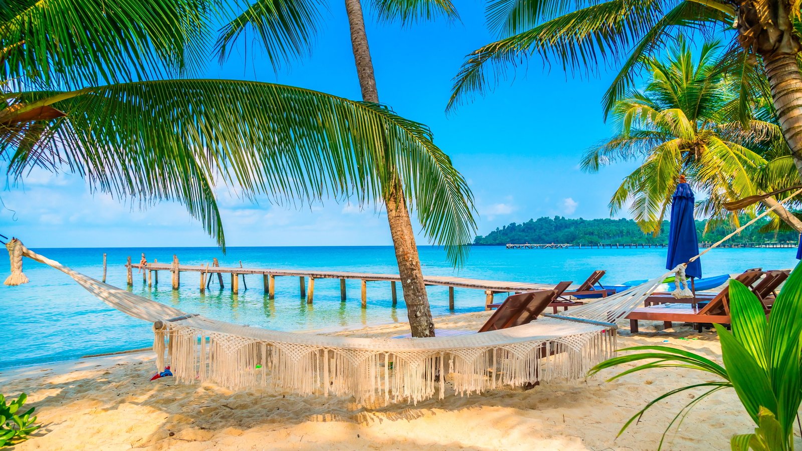 tourism tropical beach summer summertime sky 2k 4k