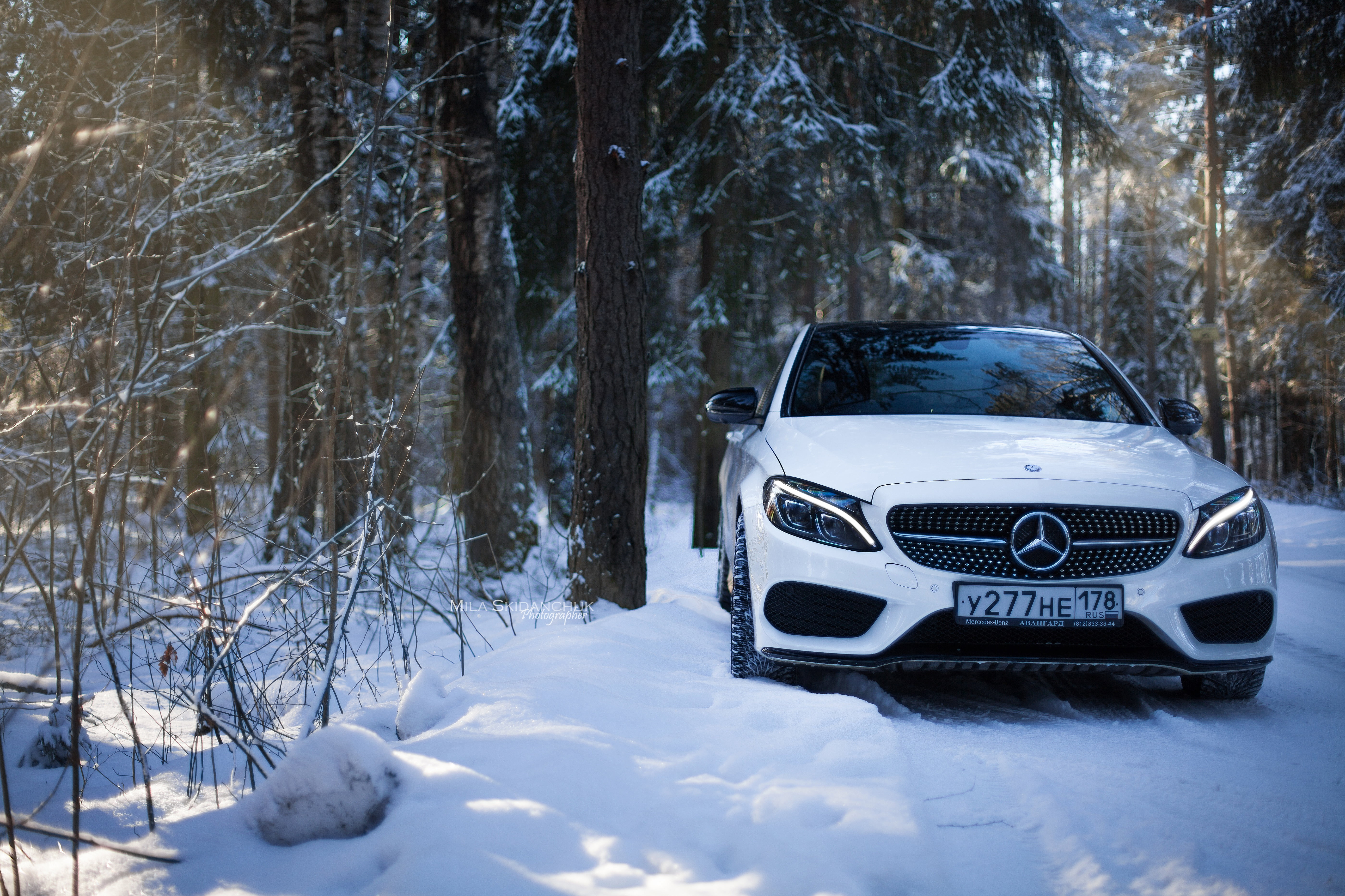 white Mercedes Benz C Class winter car machine auto city 2k 4k 5k