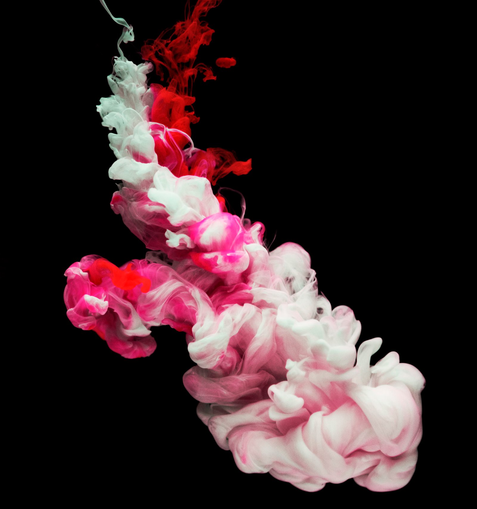 white and red smoke graphic art water ink black background 2k