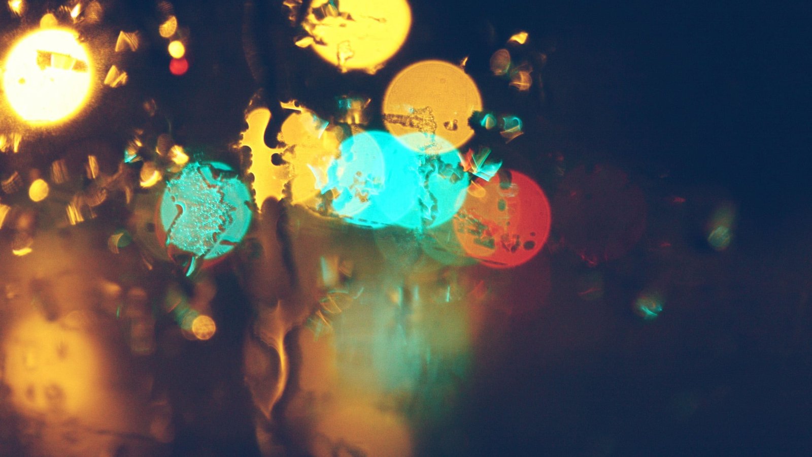 bokeh photography water on glass lights 2k