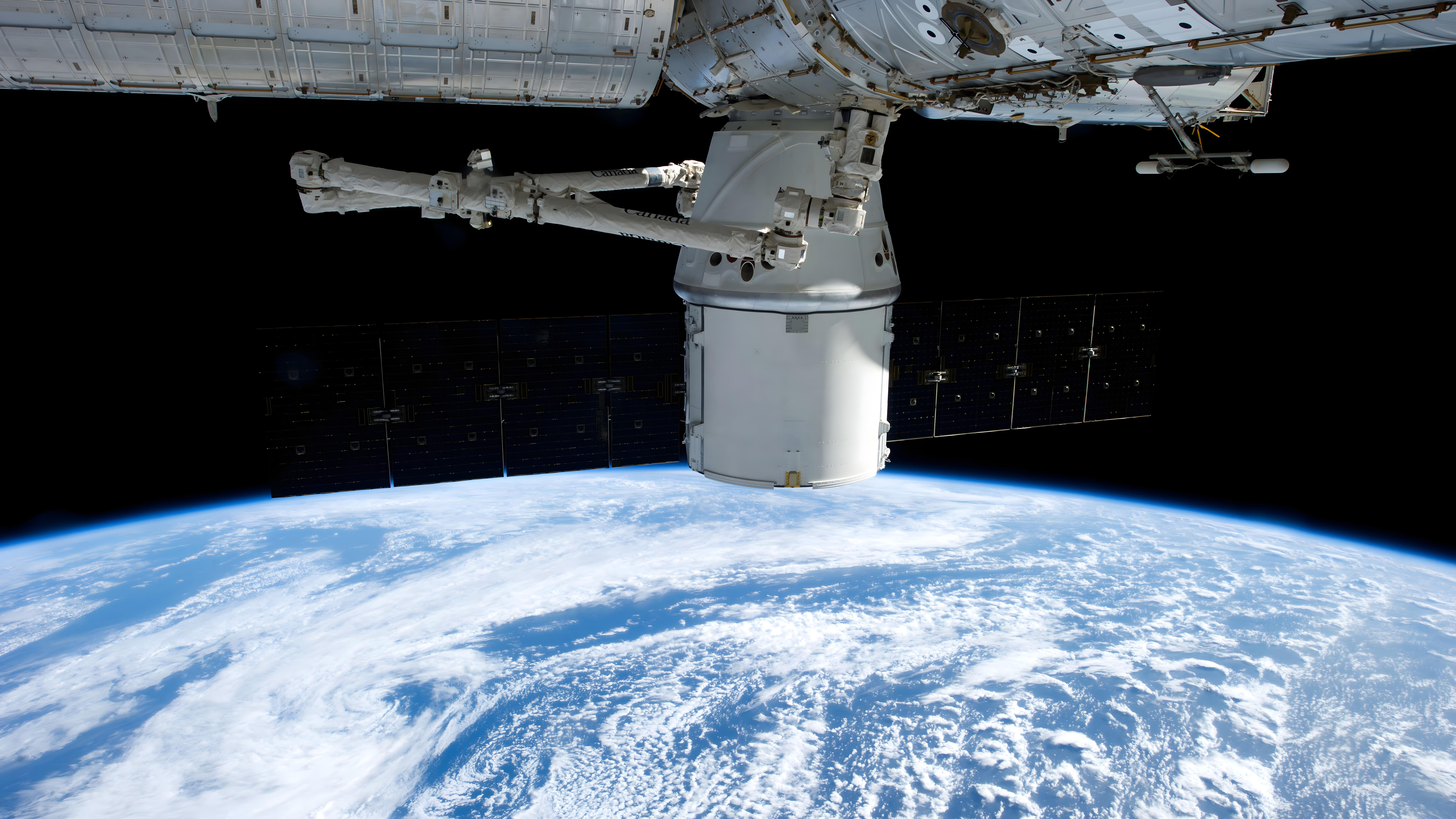 ISS View of Earth space sky 2k 4k 5k 8k