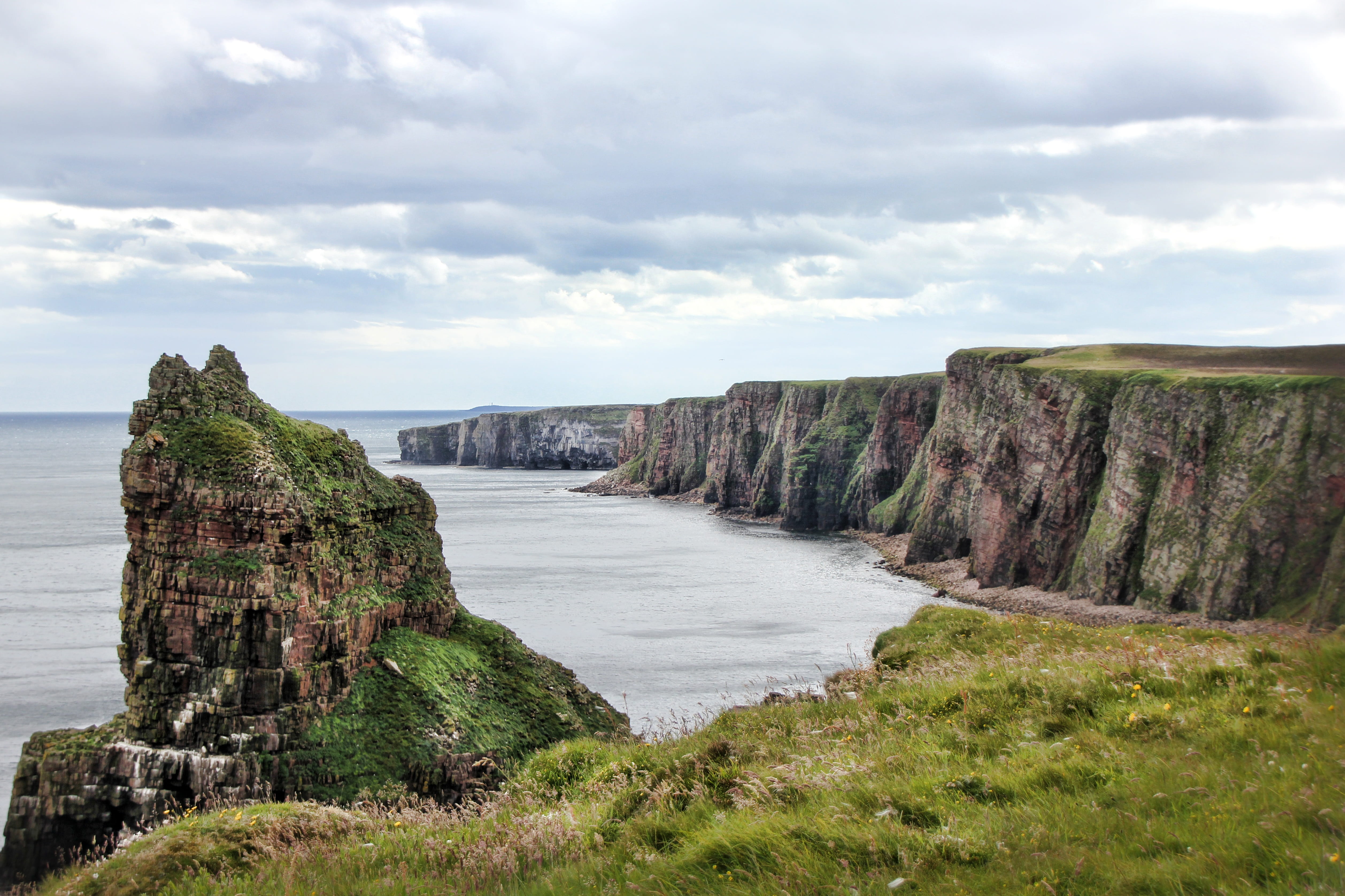 scotland coast cliffs duncansby head sea landscape rock 2k 4k 5k