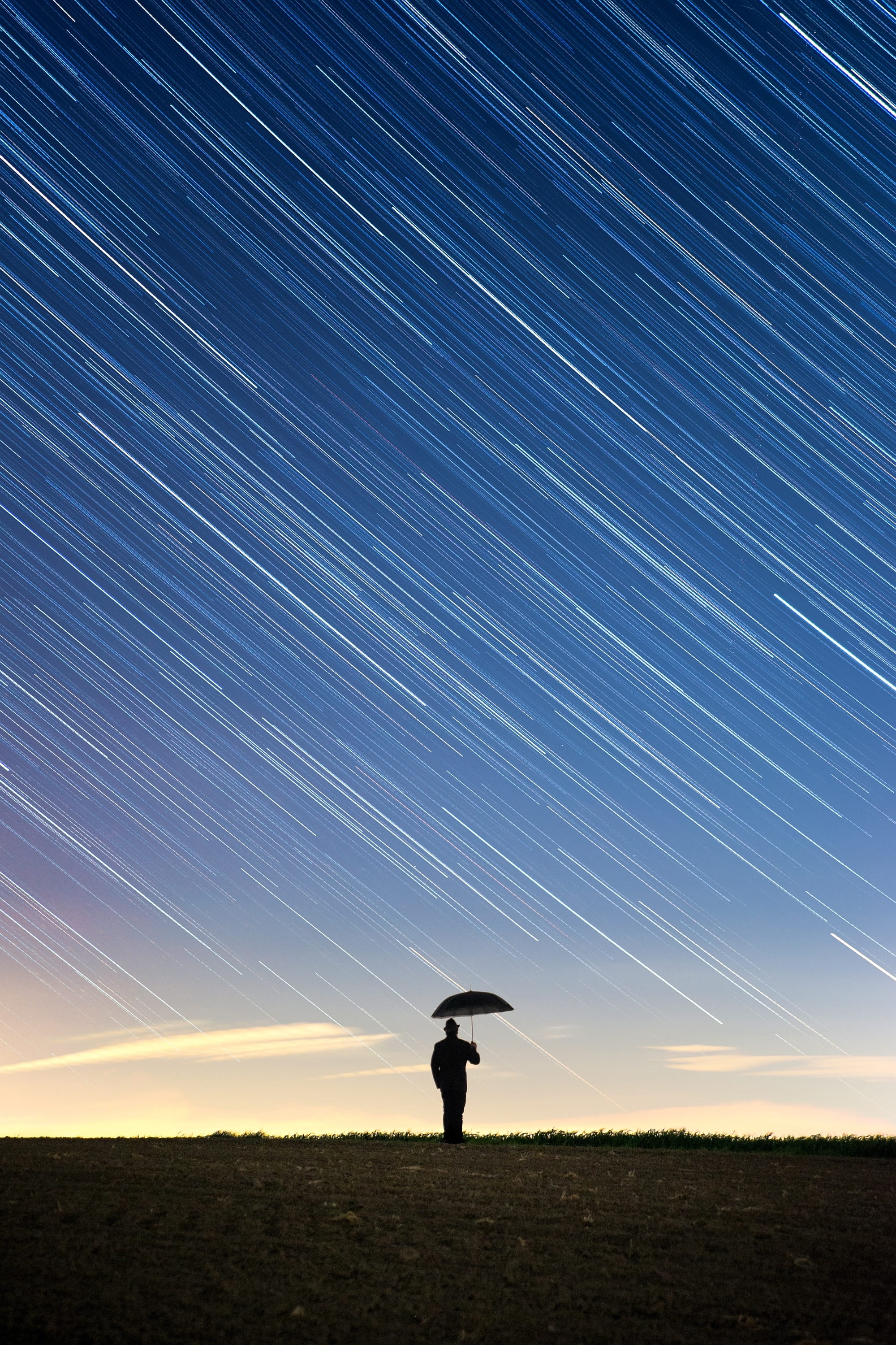 star night rain startrails human umbrella weather long exposure 2k