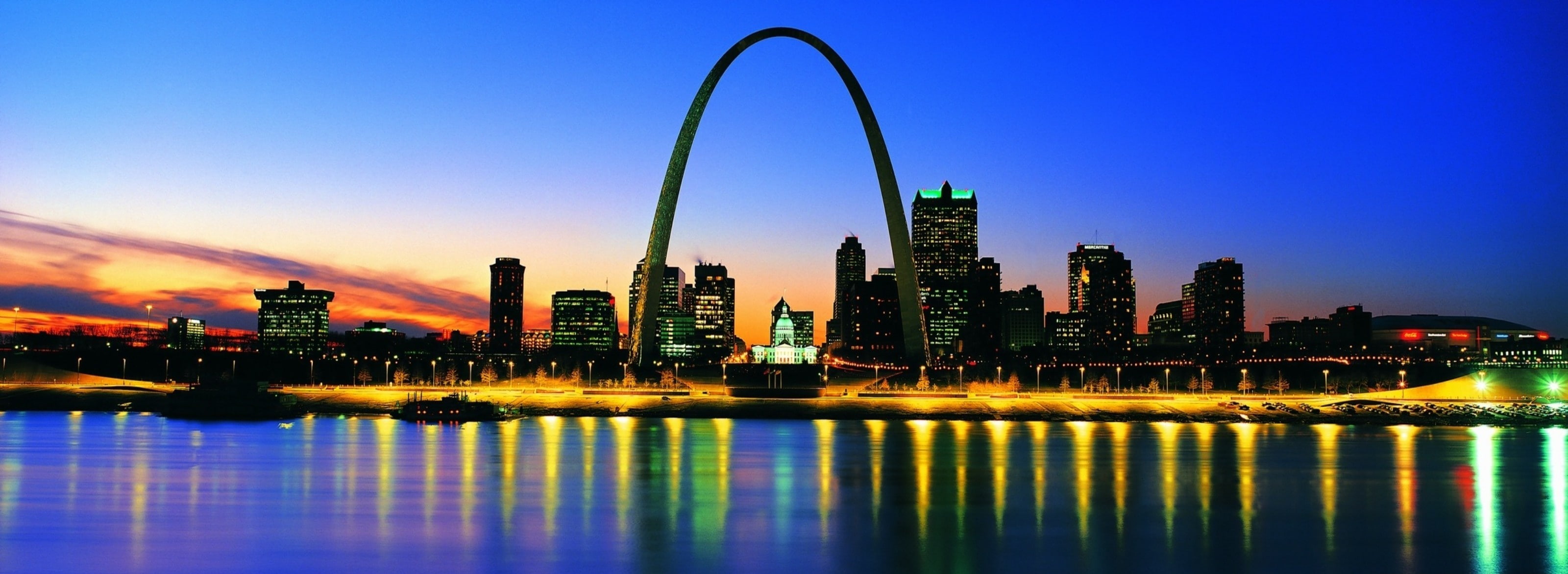 City Night Scenes Dual Monitor 1 city buildings architecture widescreen dualmonitor dualscreen 2k