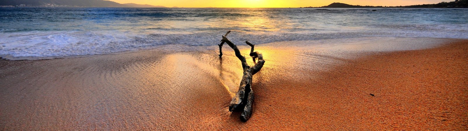 nature landscape beach dual screen sea water sand sky motion widescreen dualmonitor dualscreen 2k 4k