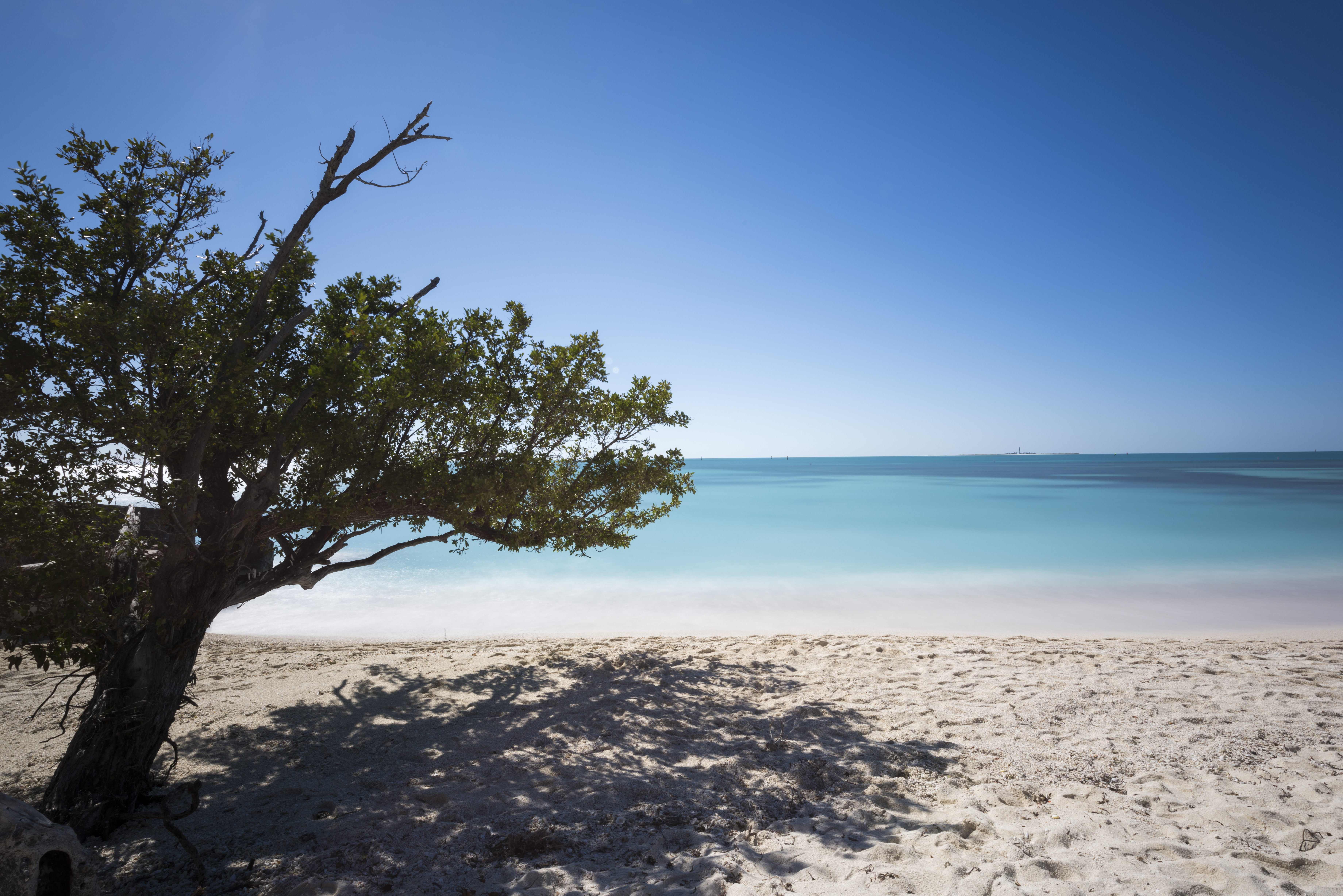 island beach landscape sea 2k 4k 5k