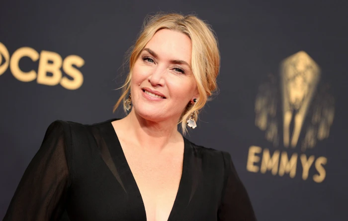 kate winslet at emmys awards night actress hollywood 2k