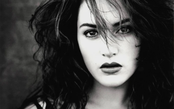 kate winslet black and white portrait actress hollywood