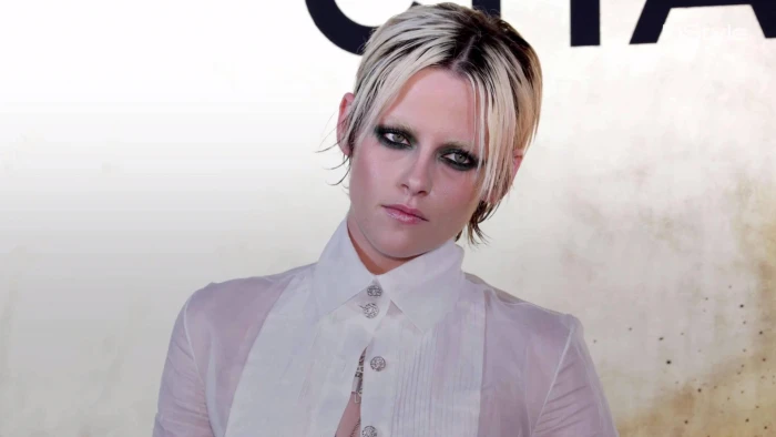 kristen stewart at chanel art show actress hollywood