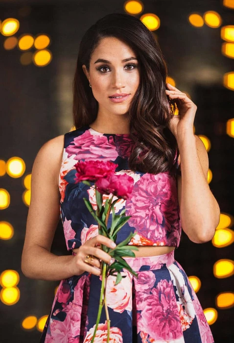 meghan markle floral dress bxfmjlqsbg actress hollywood