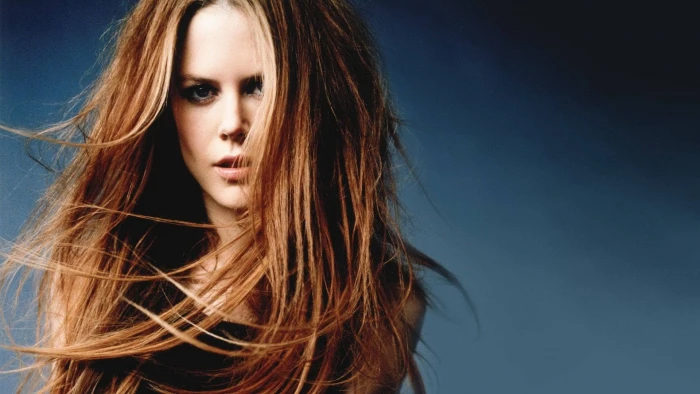 nicole kidman messy hair look actress hollywood