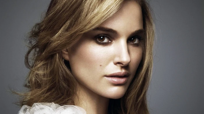 close up photo of natalie portman actress hollywood