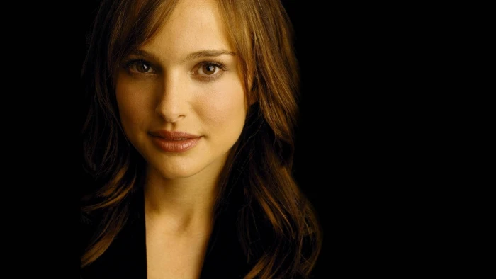 natalie portman in black tuxedo actress hollywood