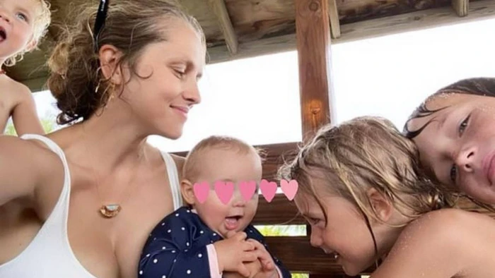 teresa palmer with her children actress hollywood