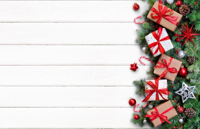 five brown and white Christmas gift boxes decoration branches 2k 4k 5k