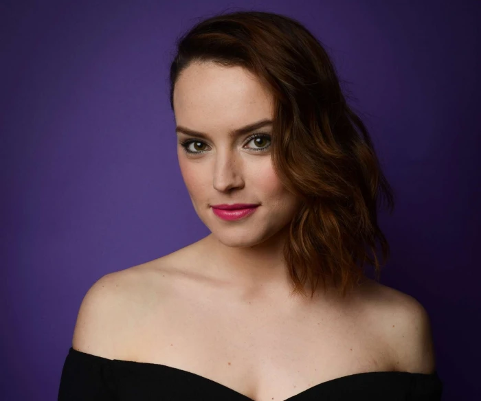 Actress Daisy Ridley Brunette