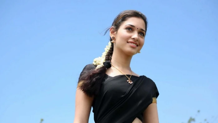 actress babe bhatia bollywood model tamanna